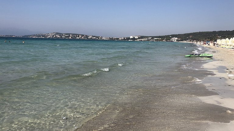 Pırlanta Beach (Diamond Beach) in İzmir (Çeşme / Çiftlikköy), Turkey