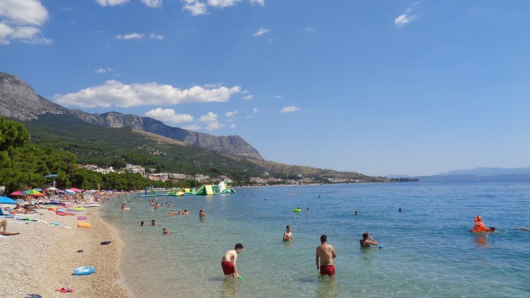 Tučepi Beach in Makarska Riviera (Tučepi), Croatia