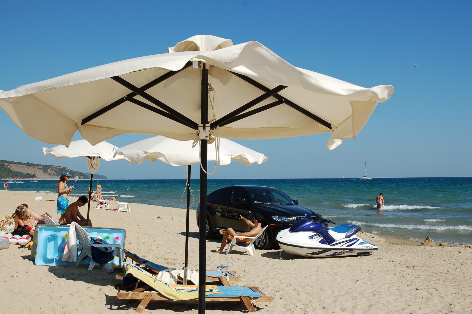 Elenite Beach