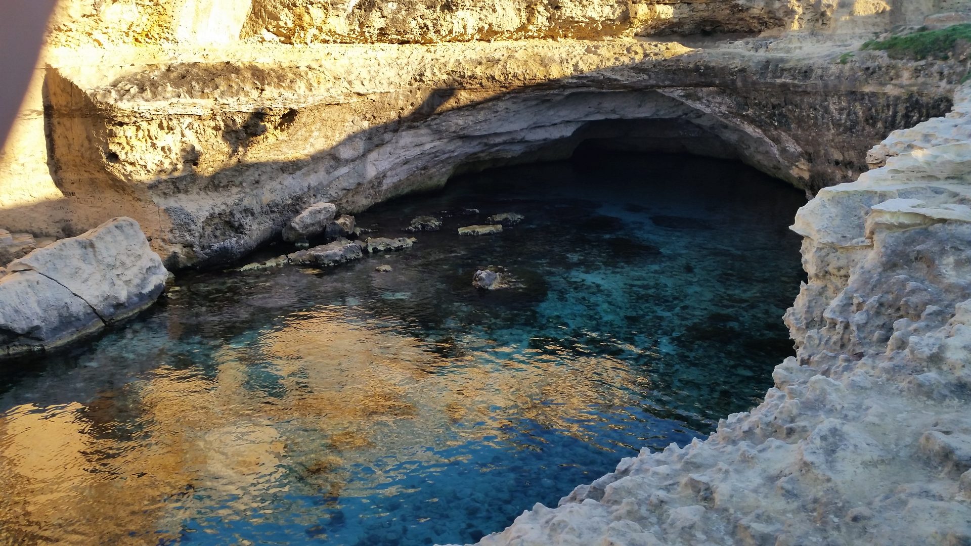 Grotta della Poesia