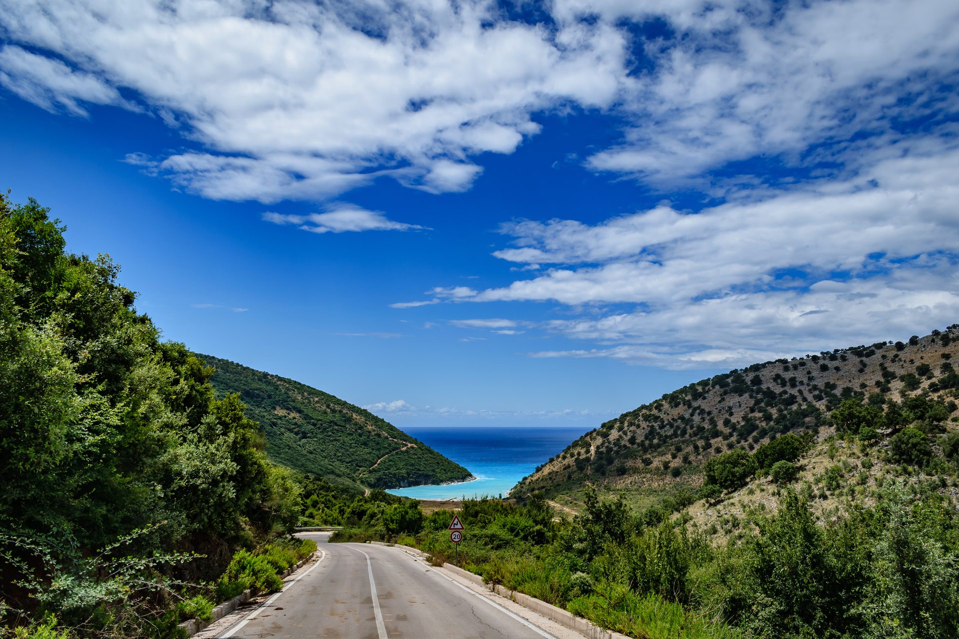 Kakomë Bay