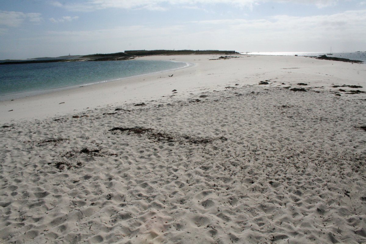 Plage de Saint-Nicolas in Îles Glénan, Finistère, France